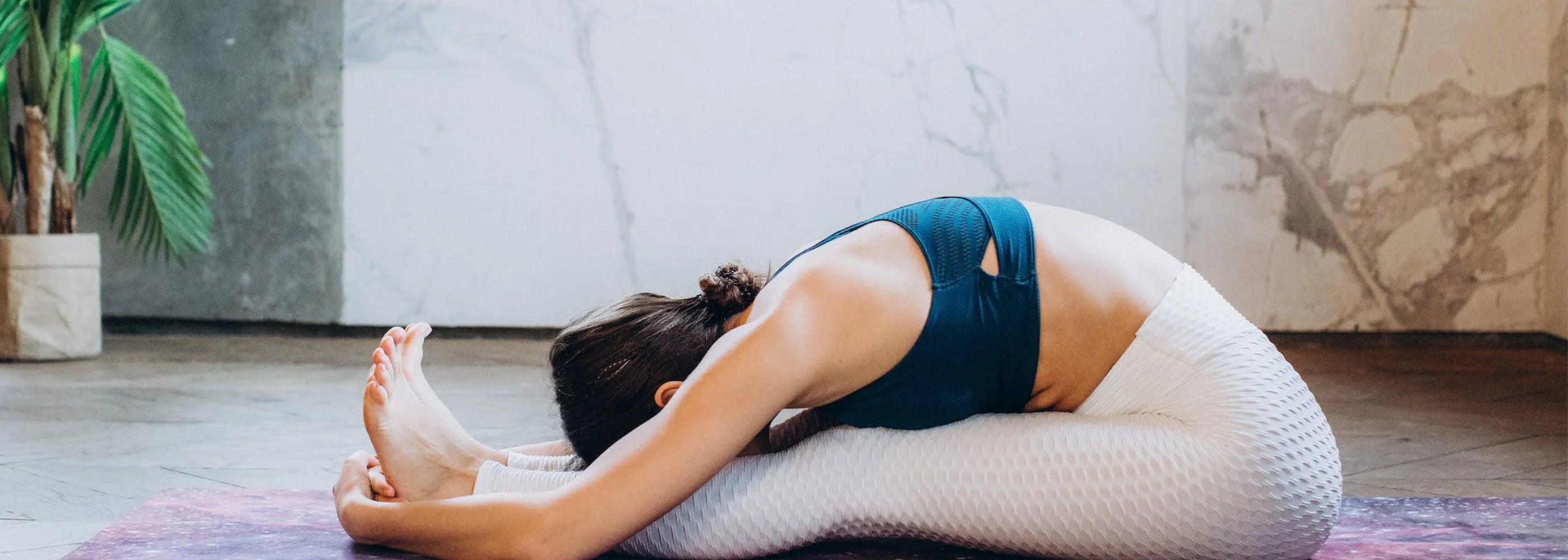 Niskakaari jäykän niskan hoitoon ja kivunlievitykseen.