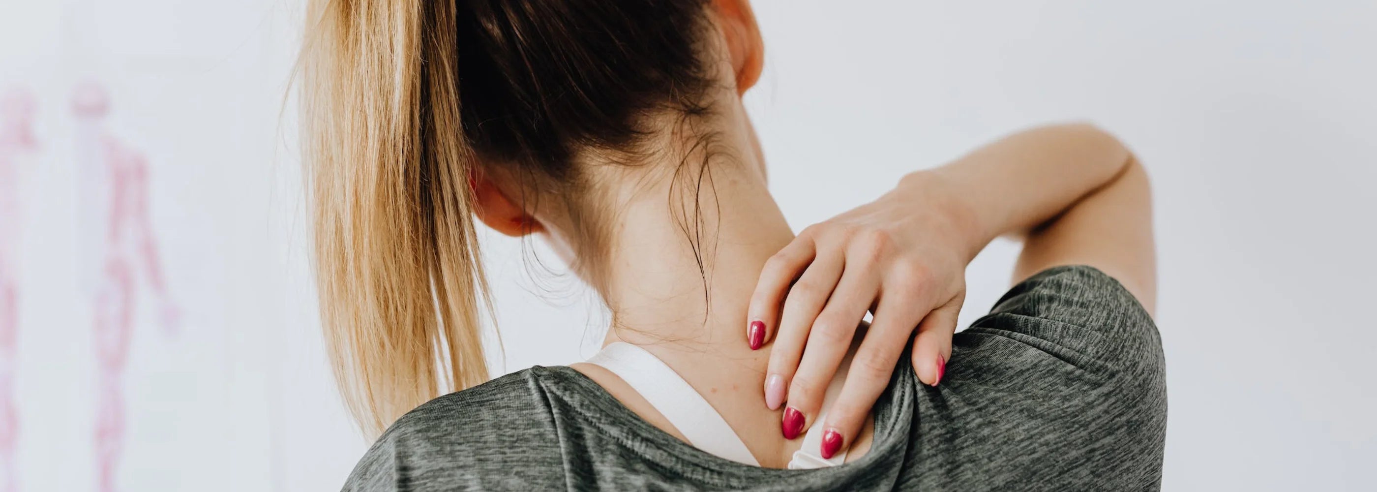 Niskakaari lievittää niskakipua tehokaasti ja luonnollisesti.