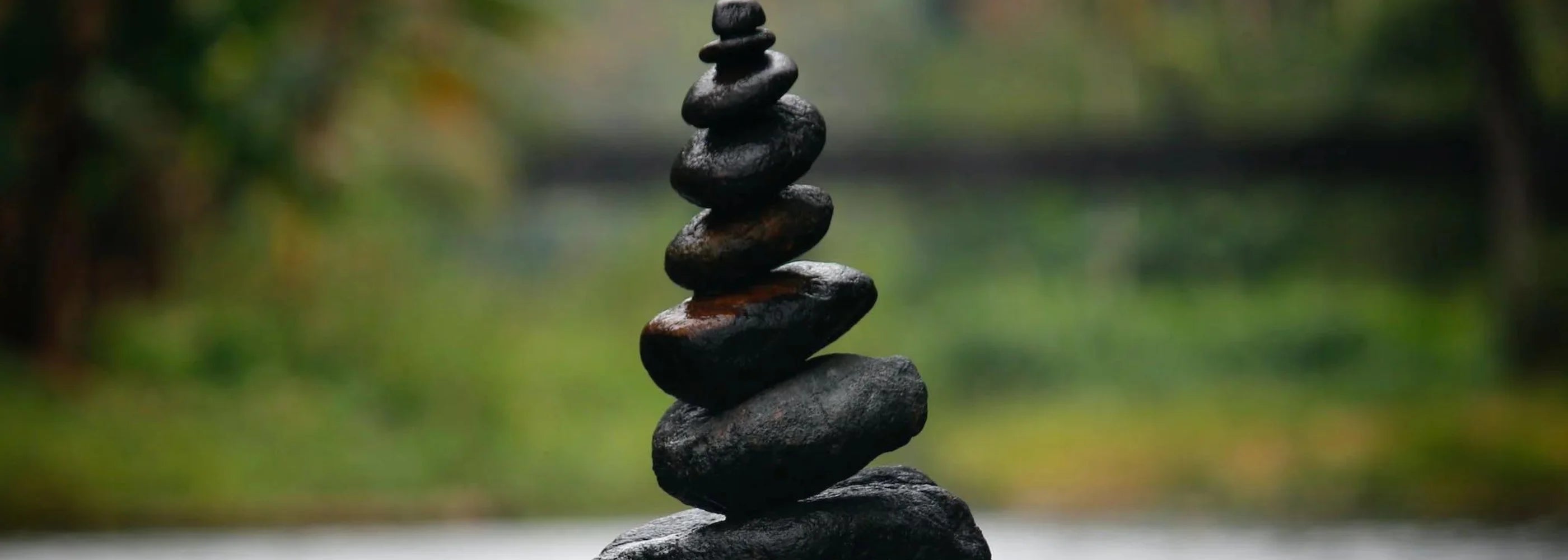 Selkäkaari selkäkivun helpotukseen kotona.